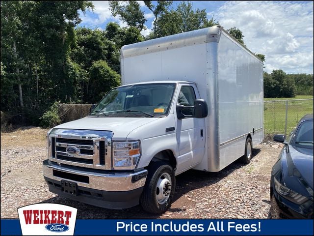 2023 Ford E-450SD Base in Oxford White — front three-quarter view