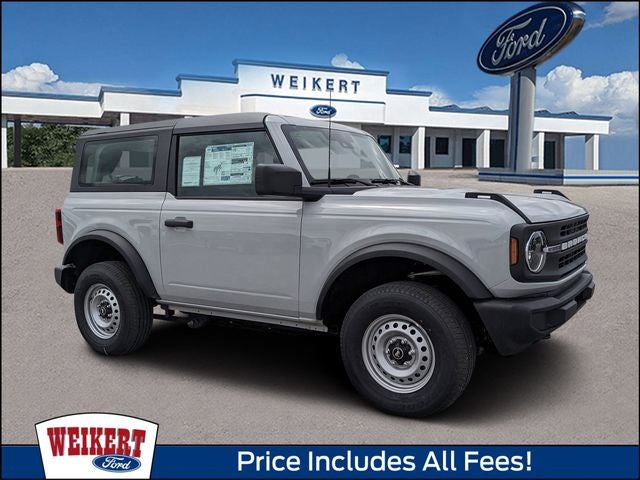 2026 Ford Bronco Base in Avalanche Gray — front three-quarter view