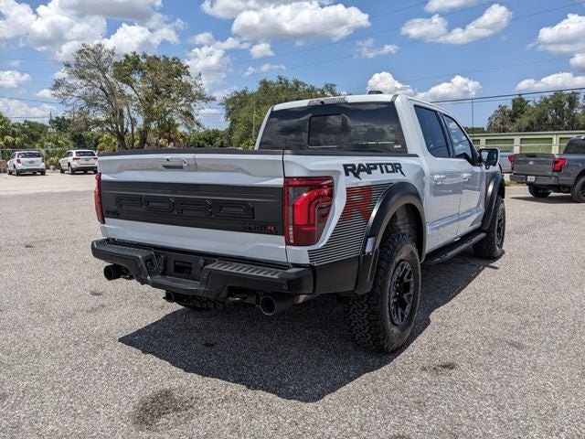 2025 Ford F-150 — interior view